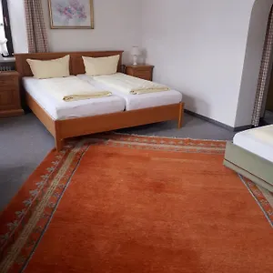 3* Gæstehus Zum Rassen